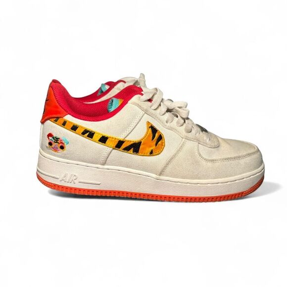 Nike Air Force 1 Low '07 LV8 Year of the Tiger Sneakers Women's Size 9 - Picture 2 of 8